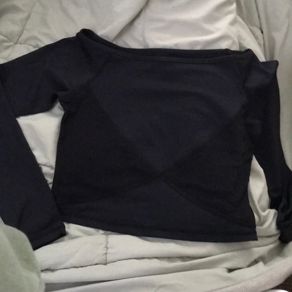 BuffBunny long sleeve crop top